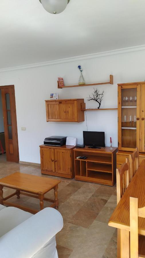 Habitaciones En Frente Del Puerto Альмерия Экстерьер фото