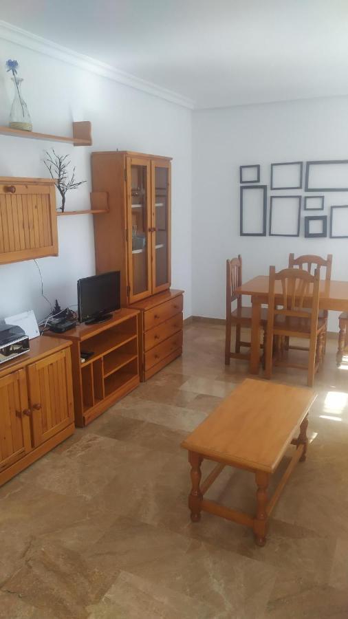Habitaciones En Frente Del Puerto Альмерия Экстерьер фото